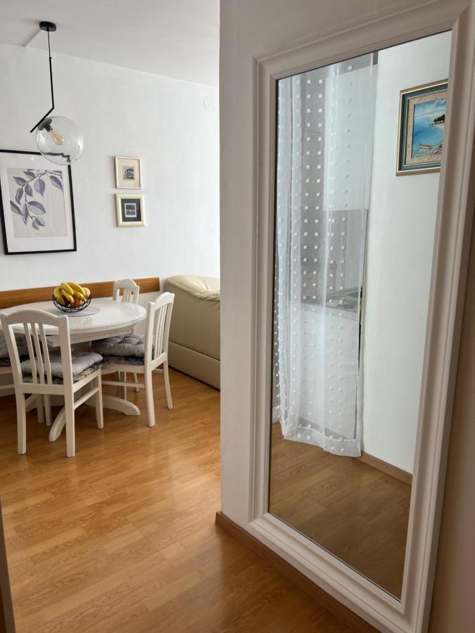 City Center Apartment Twiggy Makarska Buitenkant foto
