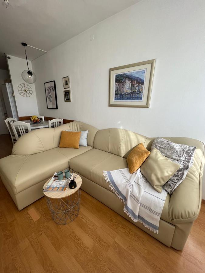 City Center Apartment Twiggy Makarska Buitenkant foto
