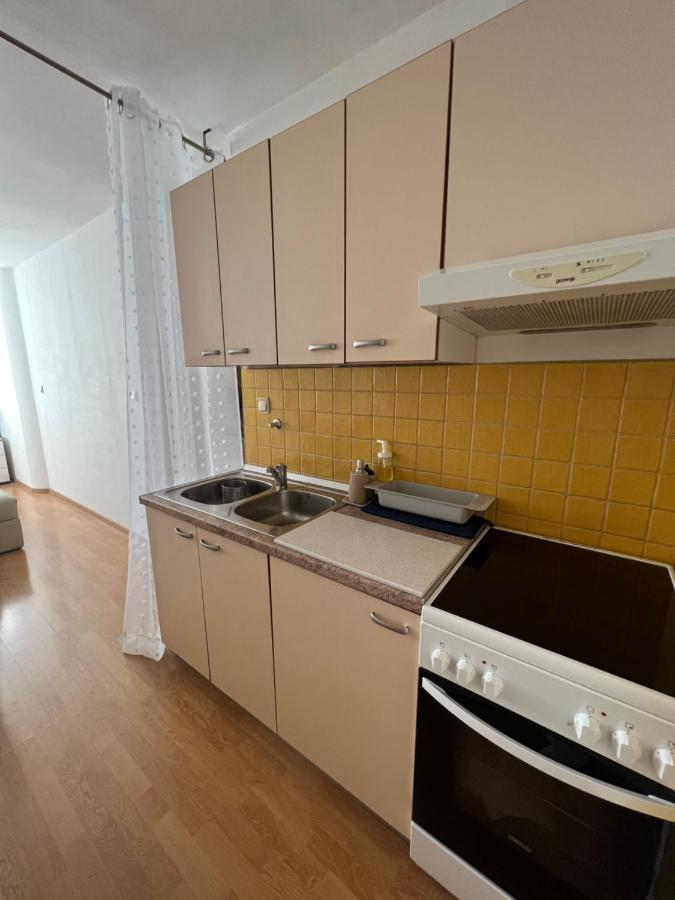City Center Apartment Twiggy Makarska Buitenkant foto